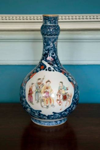 Guglet
Porcelain (hard-paste), enamel
1750-1765