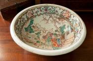 Wash basin
Porcelain (hard-paste), enamel, gilt
c. 1790