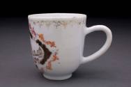 Coffee cup
Porcelain (hard-paste), enamel, gilt
1745-1760