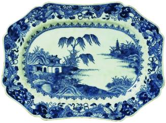 Platter
Jingdezhen, China, 1770-1780
Porcelain