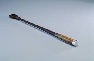 Riding crop
Amory and Johnson, c. 1770
Wood, leather, string, silver, iron, horn