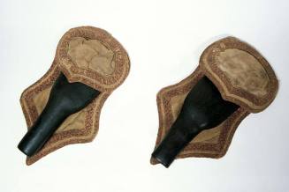 Holster cap and holster
Flax, wood, leather
c. 1790-1799
