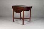 Breakfast table
Mahogany
1785-1800