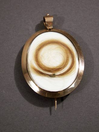 Locket
Gold, coppr, glass, ivory, paper, human hair
1797