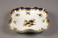 Dessert dish
Porcelain (soft-paste), gilt
Maker: Caughley porcelain factory
c. 1785-1795