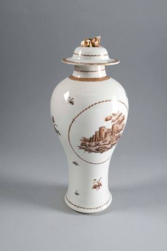 Garniture vase
Porcelain (hard-paste), enamel, gilt
1790-1800