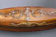 Snuff box
Horn, gold, silver, copper alloy
c. 1770-1790