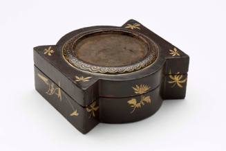 Dressing case
Cypress, lacquer, gilt, metal
1790-1795