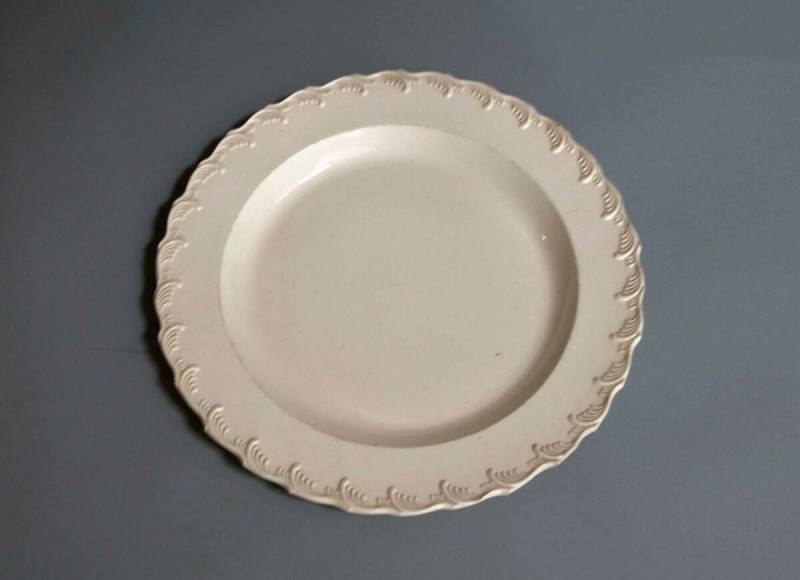 Dinner plate
Earthenware, lead-glazed (creamware)
1770-1800