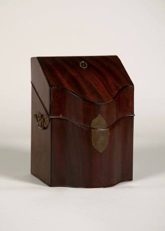 Knife case
Mahogany, ebonized wood, copper alloy, iron, wool
c. 1775-1799