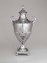Hot water urn,
1774-1775,
Silver, ivory

