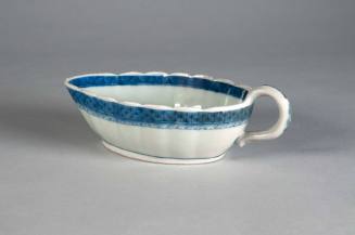 Sauceboat
Porcelain
1790-1840
